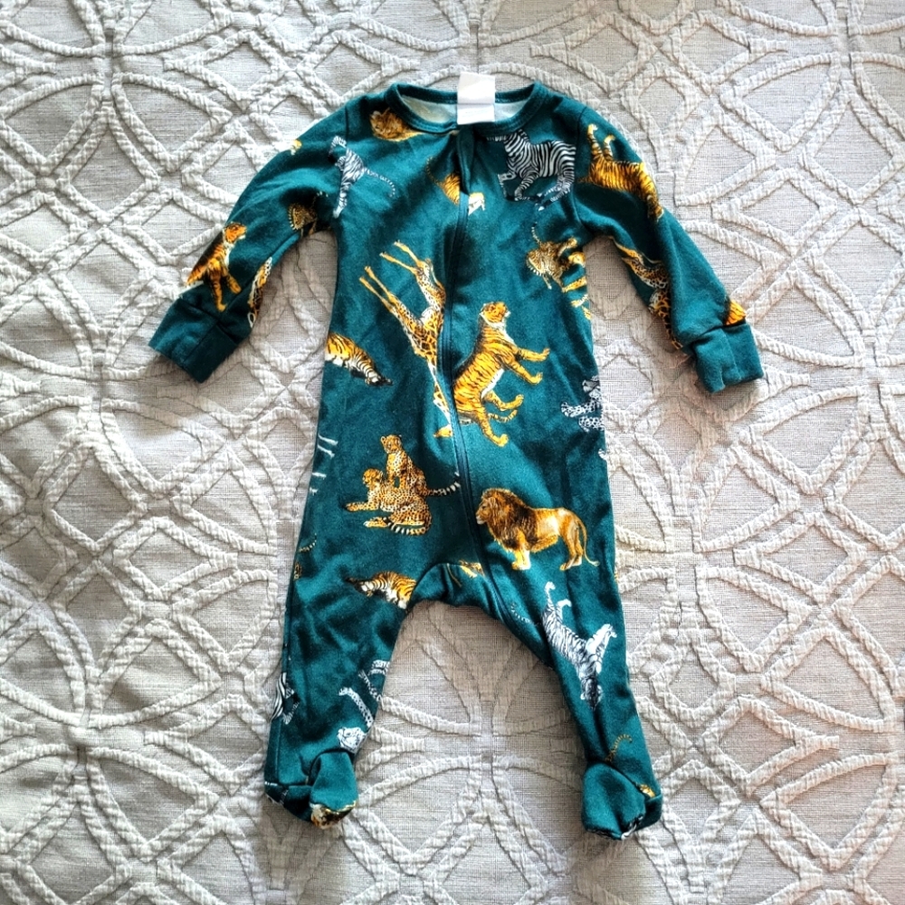 Newborn Feetie Pajamas
